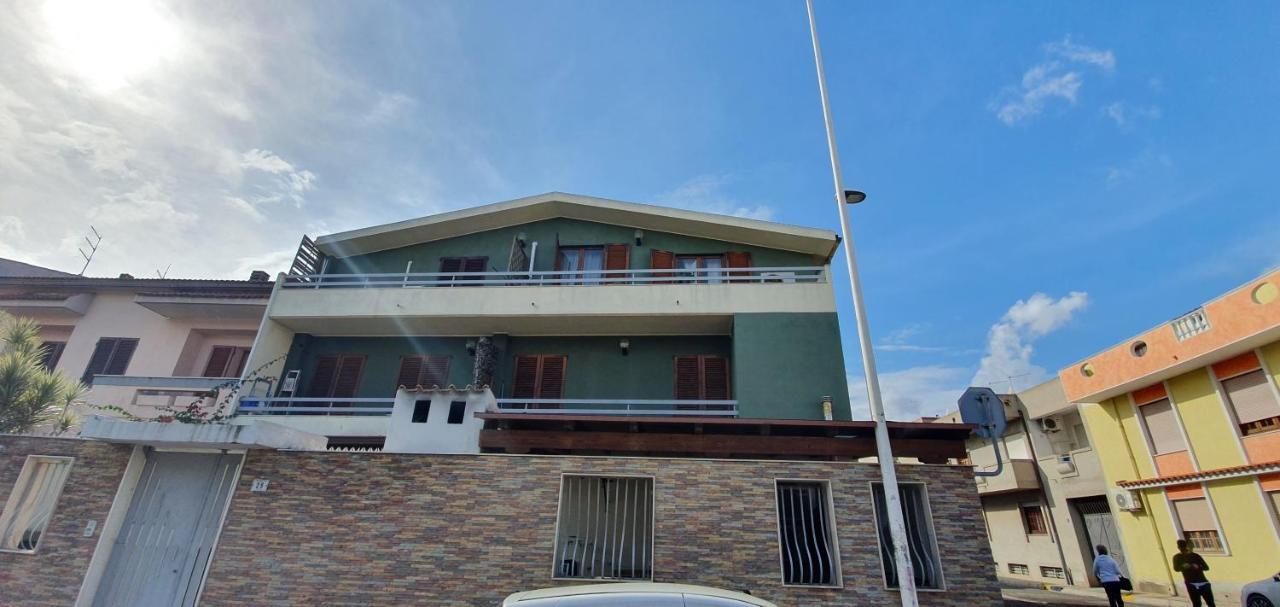 Em Holiday Apartment2 Quartu SantʼElena Εξωτερικό φωτογραφία