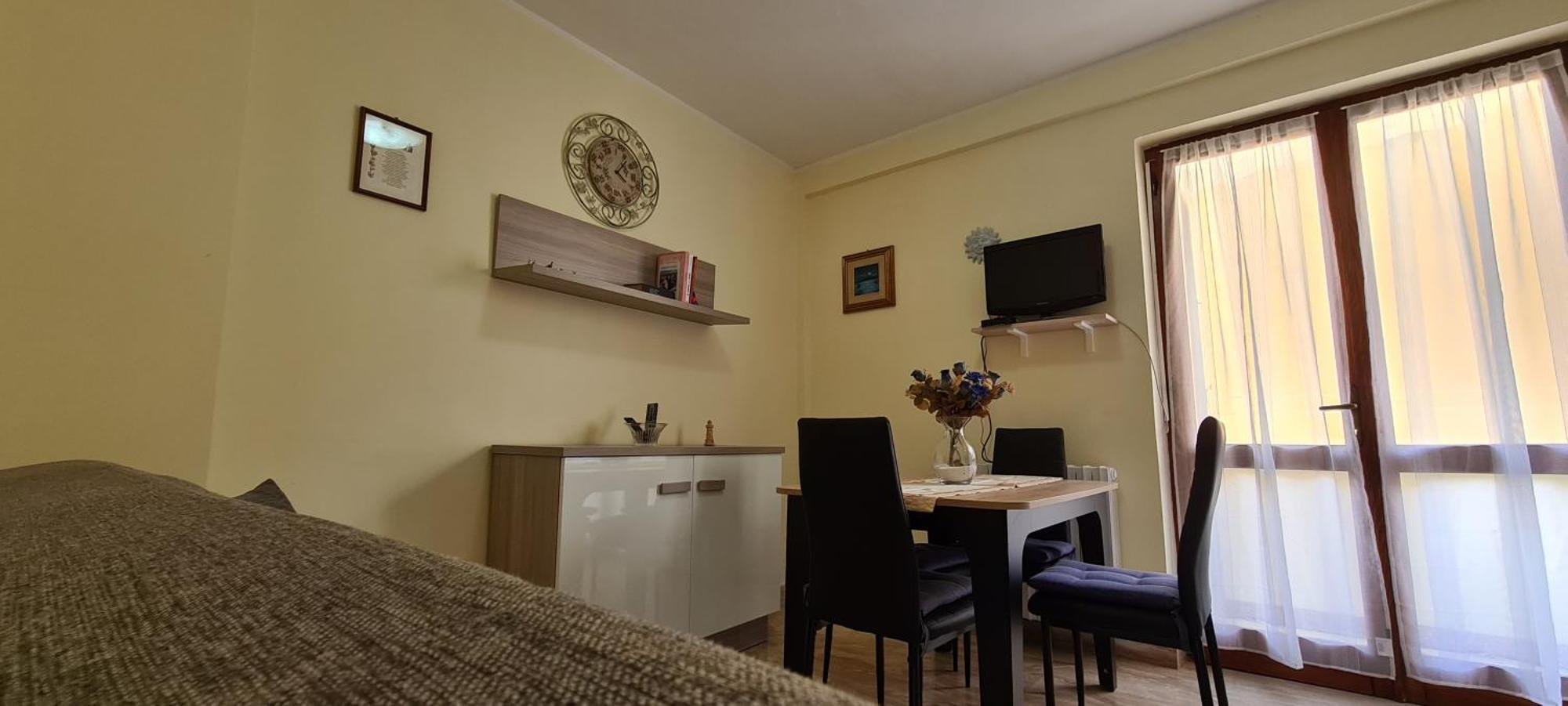 Em Holiday Apartment2 Quartu SantʼElena Εξωτερικό φωτογραφία